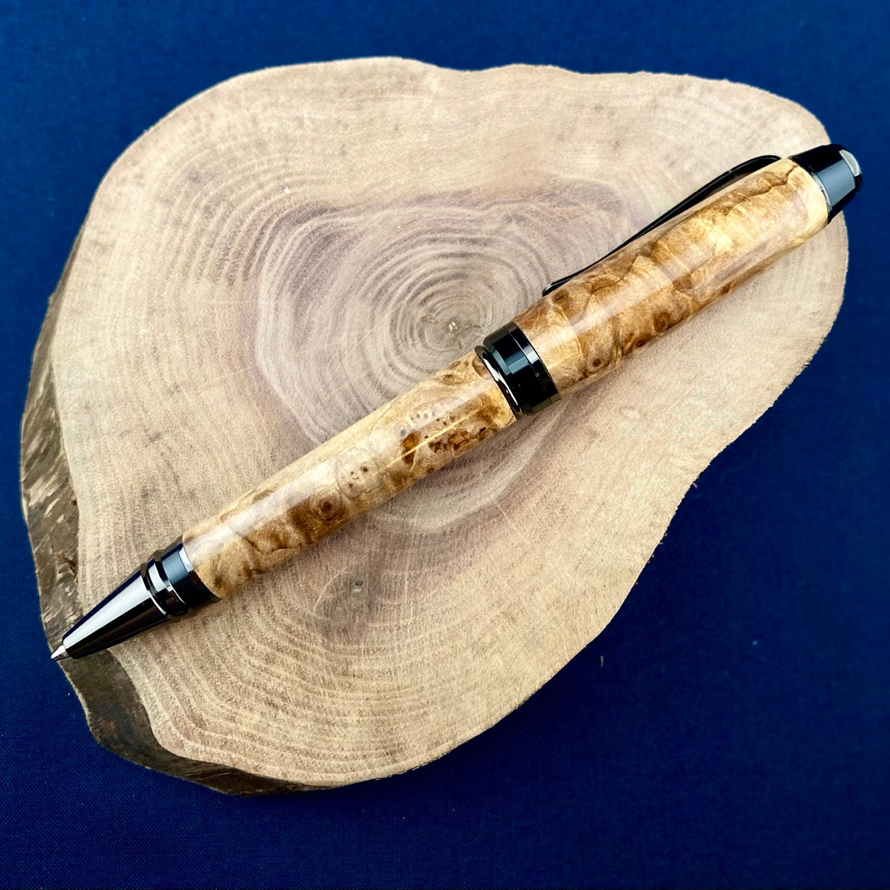 Red Oak Burl Ballpoint Twist Pen